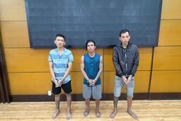 <a href="/phap-luat" title="Pháp luật" rel="dofollow">Pháp luật</a>