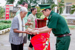 <a href="/phat-trien-ben-vung" title="Phát triển bền vững" rel="dofollow">Phát triển bền vững</a>