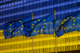 <a href="/tin-tuc" title="Tin tức" rel="dofollow">Tin tức</a>