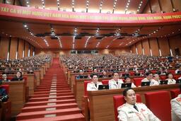 <a href="/tin-tuc" title="Tin tức" rel="dofollow">Tin tức</a>