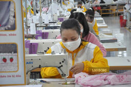 <a href="/thuong-hieu-xanh" title="Thương hiệu xanh" rel="dofollow">Thương hiệu xanh</a>