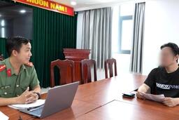 <a href="/phap-luat" title="Pháp luật" rel="dofollow">Pháp luật</a>