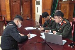 <a href="/phap-luat" title="Pháp luật" rel="dofollow">Pháp luật</a>