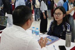 <a href="/thuong-hieu-xanh" title="Thương hiệu xanh" rel="dofollow">Thương hiệu xanh</a>