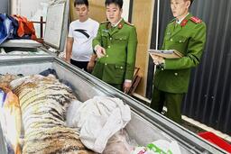 <a href="/phap-luat" title="Pháp luật" rel="dofollow">Pháp luật</a>