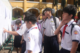 <a href="/van-de-hom-nay" title="Vấn đề hôm nay" rel="dofollow">Vấn đề hôm nay</a>