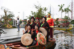 <a href="/van-de-hom-nay" title="Vấn đề hôm nay" rel="dofollow">Vấn đề hôm nay</a>