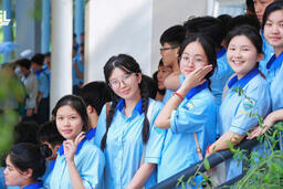 <a href="/van-de-hom-nay" title="Vấn đề hôm nay" rel="dofollow">Vấn đề hôm nay</a>