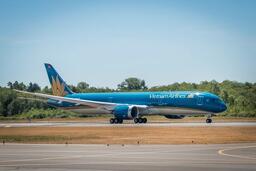 <a href="/thuong-hieu-xanh" title="Thương hiệu xanh" rel="dofollow">Thương hiệu xanh</a>