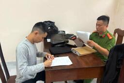 <a href="/phap-luat" title="Pháp luật" rel="dofollow">Pháp luật</a>