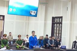 <a href="/phap-luat" title="Pháp luật" rel="dofollow">Pháp luật</a>