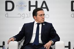 <a href="/tin-tuc" title="Tin tức" rel="dofollow">Tin tức</a>