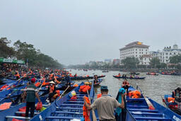 <a href="/van-hoa" title="Văn hóa" rel="dofollow">Văn hóa</a>