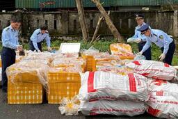 <a href="/phap-luat" title="Pháp luật" rel="dofollow">Pháp luật</a>