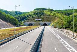 <a href="/tin-tuc" title="Tin tức" rel="dofollow">Tin tức</a>