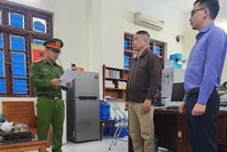 <a href="/phap-luat" title="Pháp luật" rel="dofollow">Pháp luật</a>