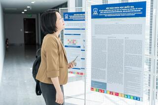<a href="/phat-trien-ben-vung" title="Phát triển bền vững" rel="dofollow">Phát triển bền vững</a>
