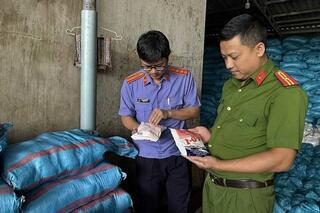 <a href="/phap-luat" title="Pháp luật" rel="dofollow">Pháp luật</a>