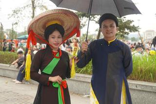 <a href="/van-hoa" title="Văn hóa" rel="dofollow">Văn hóa</a>