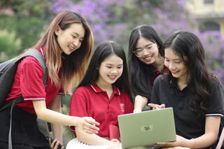 <a href="/van-de-hom-nay" title="Vấn đề hôm nay" rel="dofollow">Vấn đề hôm nay</a>