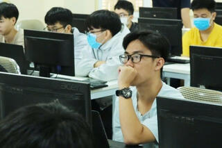 <a href="/thuong-hieu-xanh" title="Thương hiệu xanh" rel="dofollow">Thương hiệu xanh</a>