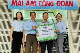 <a href="/thuong-hieu-xanh" title="Thương hiệu xanh" rel="dofollow">Thương hiệu xanh</a>