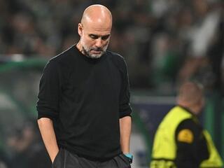 HLV Guardiola bác bỏ tin đồn chia tay Man City