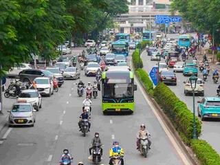 Giảm xe cá nhân, tăng vận tải công cộng, thúc đẩy giao thông xanh