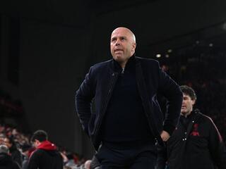 Áp lực gia tăng với Arne Slot và Liverpool sau trận thua PSG