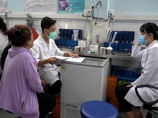 Bệnh não mô cầu diễn tiến nhanh, cần tiêm vaccine sớm