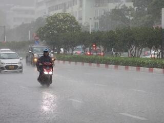 Không khí lạnh sắp gây mưa dông ở miền Bắc, có nơi dưới 20 độ C