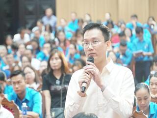 Lắng nghe công nhân để chính sách chạm đúng đời sống