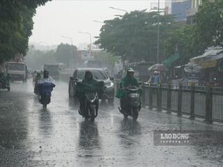 Cảnh báo các tỉnh thành mưa dông hôm nay, có nơi mưa to đến rất to