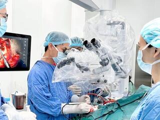 Đêm đầu vận hành, Bệnh viện Hữu nghị Việt Đức cứu ca đa chấn thương nguy kịch