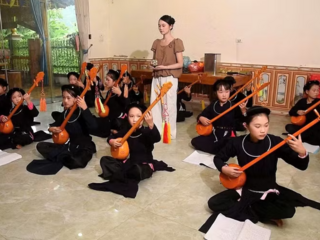 Nuôi dưỡng tình yêu văn hóa dân tộc từ những lớp học miễn phí