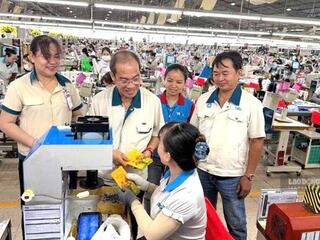 Công ty giày hơn 31.000 lao động ở Đồng Nai thưởng lễ 2.9 một ngày lương