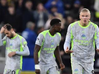 Vấn đề cấp bách của Man City