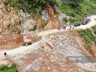 Lào Cai rà soát điểm nguy cơ, không để sạt lở chia cắt đường độc đạo