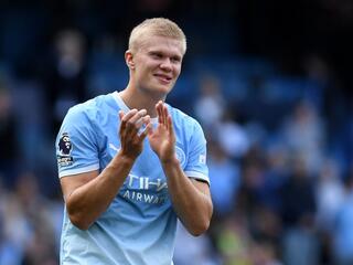 Man City tiếp tục sống nhờ hơi thở của Erling Haaland