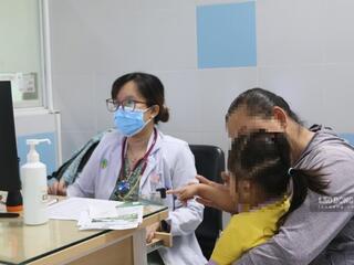 Bệnh hô hấp chiếm 60-70% trong khoảng 5.000 lượt khám tại Bệnh viện Nhi đồng 2