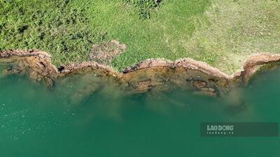 Đề nghị xử lý dứt điểm tình trạng khai thác cát trái phép trên sông Gianh