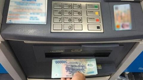 Những điều cần lưu ý khi dùng CCCD gắn chip rút tiền tại ATM