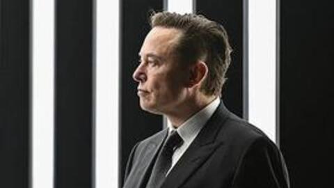 Elon Musk mất hơn 12 tỷ USD một ngày