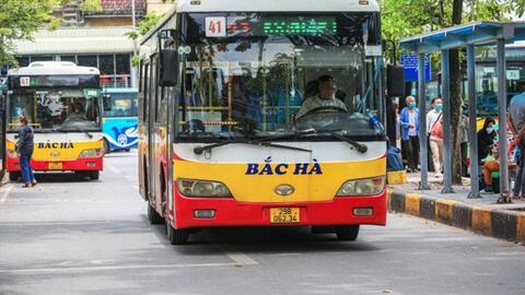 Hà Nội sẽ chỉ định thầu thay thế 5 tuyến buýt của Bắc Hà