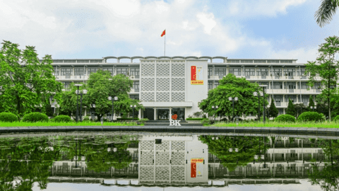 Trường đại học rộng nhất trung tâm Hà Nội, sinh viên phải tra bản đồ để tìm đường