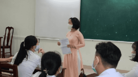 Đà Nẵng cho học sinh nghỉ học từ chiều nay 26/9 để tránh bão
