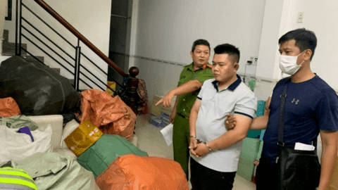 Thủ đoạn của nhóm giả danh ngân hàng lừa đảo quy mô lớn ở TP.HCM