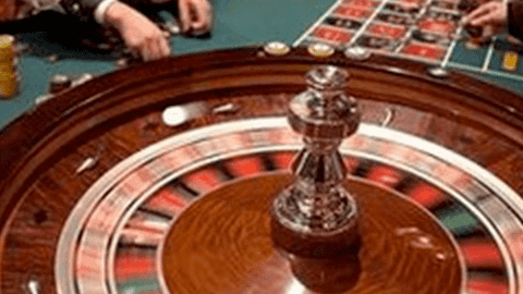 Đề xuất kéo dài thêm 3 năm thí điểm cho người Việt vào chơi casino tại Phú Quốc