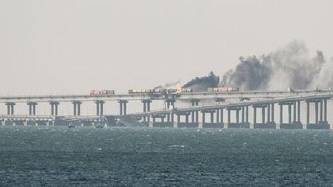 Nhiều bí ẩn bao trùm vụ nổ cầu nối bán đảo Crimea