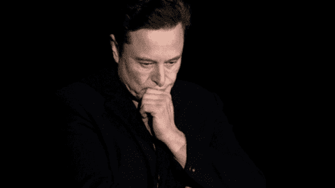 Tỉ phú Elon Musk 'khuấy đảo' chính giới